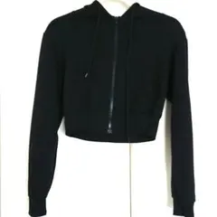 ブラック ジップパーカー　М