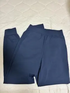 UNIQLO AIRism ネイビー ウルトラストレッチアクティブジョガーパンツ