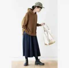 サニークラウズ パーカー
