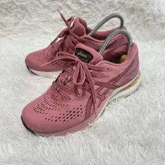 ASICS GEL-KAYANO 28ピンク ランニングシューズ