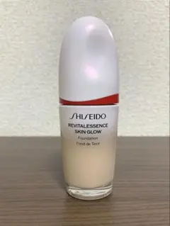 SHISEIDO エッセンス スキングロウ ファンデーション　160