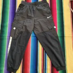 Item thumbnail for item 940a3382-99cd-425f-a427-aaf9495f3944