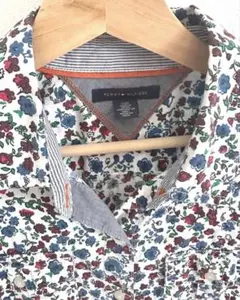 TOMMY HILFIGER トミー　花柄長袖シャツ S/P　美品のサムネイル