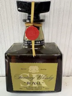 ひろみ様専用】 サントリー ウイスキー ローヤル 720ml 未開栓 古酒