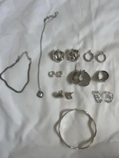 シルバー　アクセサリー