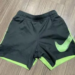 Nike DRI-FIT 半ズボン 黒/緑