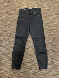 H&M スキニーデニム ブラック サイズ36Pのサムネイル