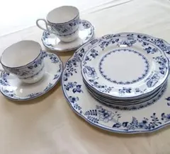 ブルー＆ホワイト 陶器 食器37個セット まとめ売り昭和レトロ山水画の同一絵柄 ブルー＆ホワイト 陶器 食器37個セット まとめ売り昭和レトロ山水画の