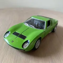1/34 ランボルギーニ ミウラ　ダイキャストカーのサムネイル