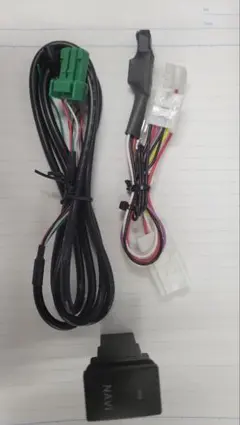 トヨタ純正用品ナビ　TVナビキット ビルトインタイプのサムネイル