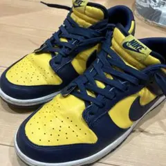 NIKE DANKスニーカー レイカーズカラー（ネイビー/イエロー）