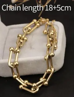 ゴールドチェーン　ブレスレット