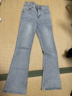 ライトブルーブーツカットデニム GRL 日曜日まで‼️