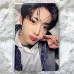 Item thumbnail for item dd1b208c-58b7-449b-a3c8-f885e33d8717