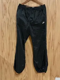 Nike レディース ブラック ジョギングパンツ