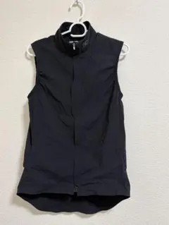値下げ CAFÉ DU CYCLISTE S ブラック ジレ ウィンドブレーカー - メルカリ