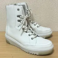 ★極美品！fitfit フィットフィット レースアップハイカットブーツ 23.5のサムネイル
