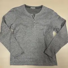 vネックニット グレー