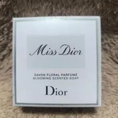 Miss Dior フローラルソープ 120g