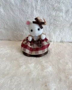 ミニチュアドール服　赤ちゃんドレス　秋色チェック柄　ボルドー