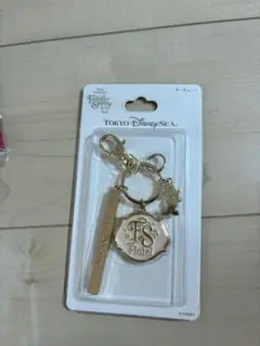 新品　ディズニーリゾート　ファンタジースプリングス　キーチェーン