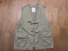 オリーブグリーン ミリタリージャケット