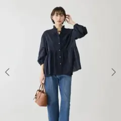 新品未使用ROPÉ PICNICお着軽 シリーズ ネイビーシアーペプラムブラウス