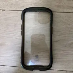 iFace iPhone13カバー　カーキ