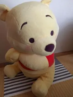 くまのプーさん新品スーパーラージぬいぐるみ　約50cm手触り最高！