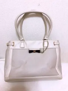 マリークワントA4サイズ可バッグ