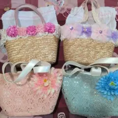 可愛い花飾り付きハンドバッグ　4点セット　まとめ売り　新品未使用