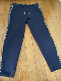 人気AMUY TRYSBAYネイビー パンツ サイドロゴ