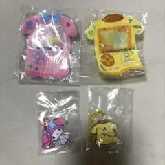 PVCクリアケースつき　アクリルチャーム　ゲーム機デザイン サンリオ ガチャ