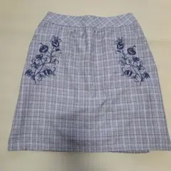 マジェスティックレゴン　グレンチェック台形ミニスカート　刺繍　M