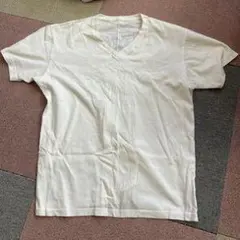 ホワイト Vネック Tシャツ