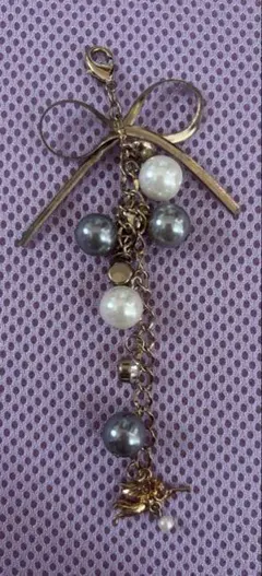 Item thumbnail for item 958ae259-5d6f-4d30-93cd-2a9f70563eac