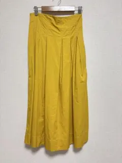 ZARA WOMAN イエロー フレアスカート XSサイズのサムネイル