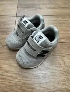 New Balance 313 グレー キッズシューズ