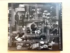 ジェイクバグ「A Modern Day Distraction」CDデラックス盤