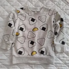 おにぎり トップス