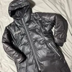 ATHLETA フード付き ブラックダウンコート 150