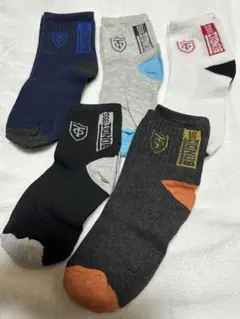 Item thumbnail for item c225c71f-5c8f-4369-8c5c-f2233e5878d6