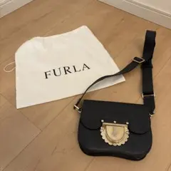 FURLA 黒 レザー ショルダーバッグ