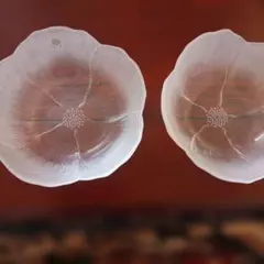 花びら型ガラスボウル 直径17 たち吉　2個 深さ6.5 ミニsize1個