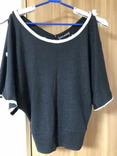 【セシルマクビー】カットソー　Mサイズ