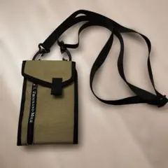 THOUSAND MILE カーキ キャンバス ショルダーバッグのサムネイル