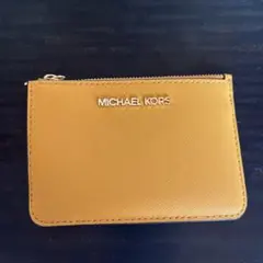 MICHAEL KORS イエローカードケース