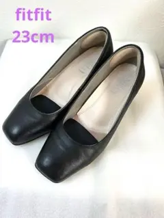 fitfit フィットフィット　レザーパンプス　スクエアトゥ　黒