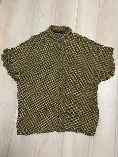 ZARA 半袖シャツ 幾何学模様　柄シャツ