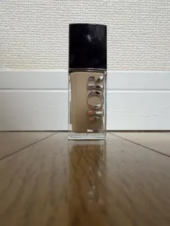 ディオールフォーエバースキングロウ 0CR 30ml